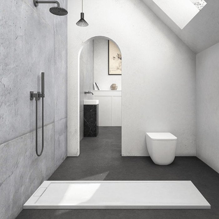 Поддушови Корита в минималистична баня с душ корито, душ кабина, мивки за баня, смесители, подови сифони, плочки за баня, мебели за баня