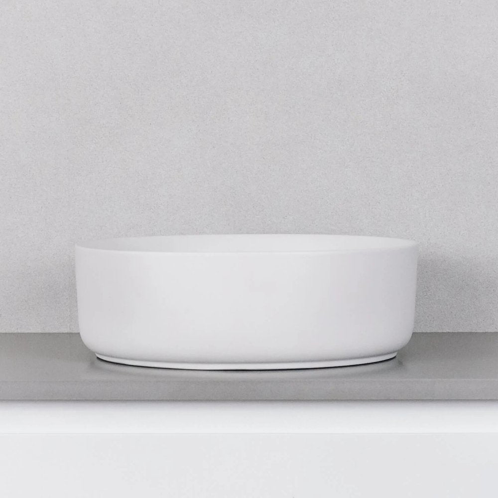 Мивка Infinity за монтаж върху плот Ф36 см. - Isvea, бяла порцеланова плотна мивка за баня в онлайн магазин KERANOVA