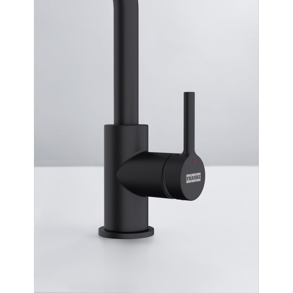 Lina L Swivel Matte black - Franke kitchen mixer with swivel spout 115.0693.393, matte black finish, 5-year warranty.