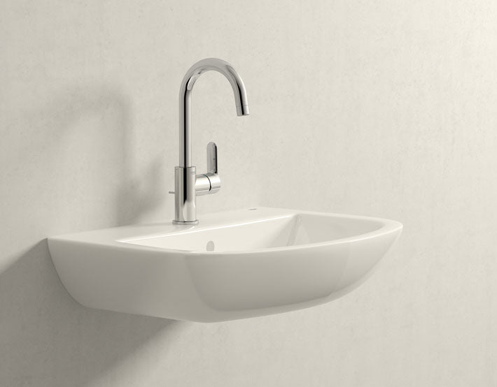 Смесител за мивка Bau Edge L-size хром, еднодупков монтаж, GROHE StarLight, въртящ чучур, онлайн магазин KERANOVA
