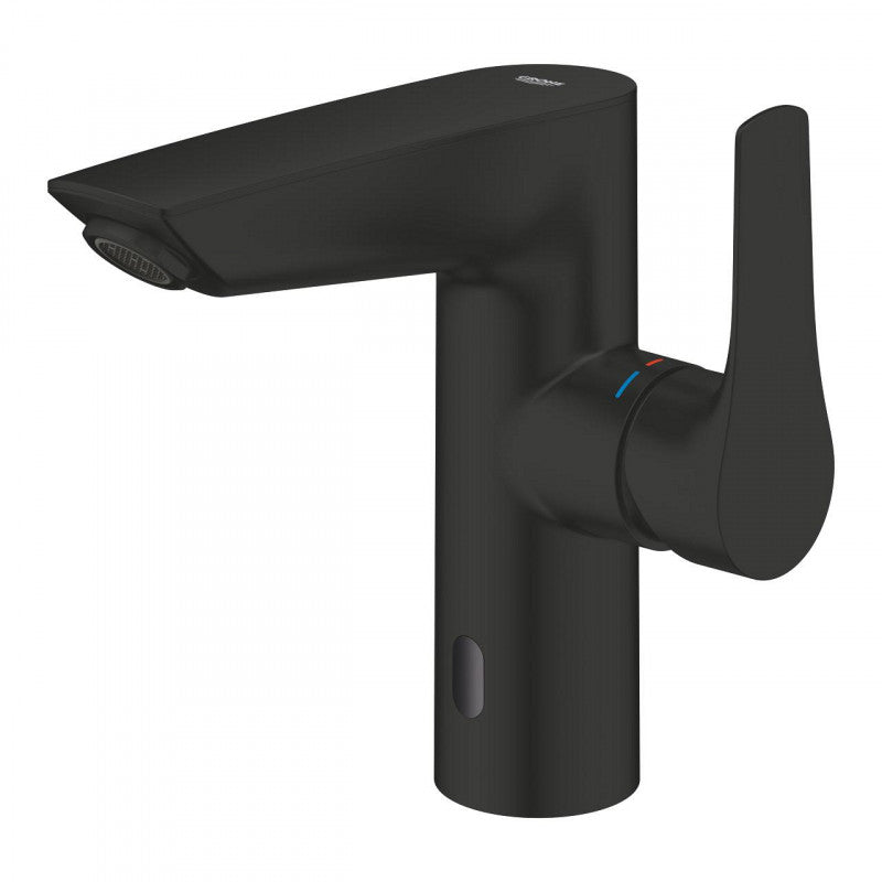 Смесител за мивка с фотоклетка Grohe Eurosmart Matt Black - матово черен безконтактен смесител за баня, онлайн магазин KERANOVA