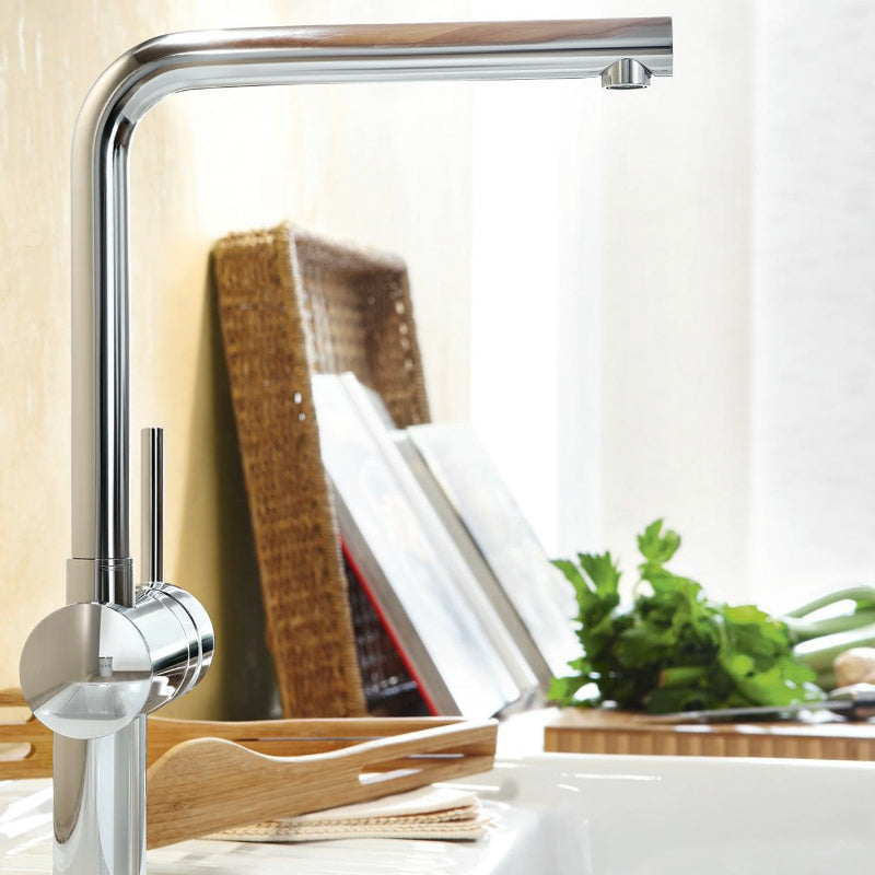 Кухненски смесител Grohe Minta с висок L-чучур, хром GROHE StarLight, подвижен тръбен чучур – онлайн магазин KERANOVA