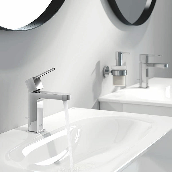 Смесител за мивка Grohe Plus S-size в хром, еднодупков монтаж с EcoJoy аератор и QuickFix Plus за баня KERANOVA