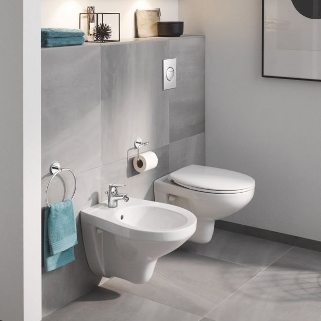 Конзолно биде Bau Ceramic - Grohe стенен монтаж 39433000 в онлайн магазин за обзавеждане за бани KERANOVA