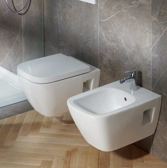 Тоалетна Selnova Square Premium Rimfree - Geberit висяща тоалетна чиния с капак SoftClose, Rimfree дизайн, онлайн магазин KERANOVA