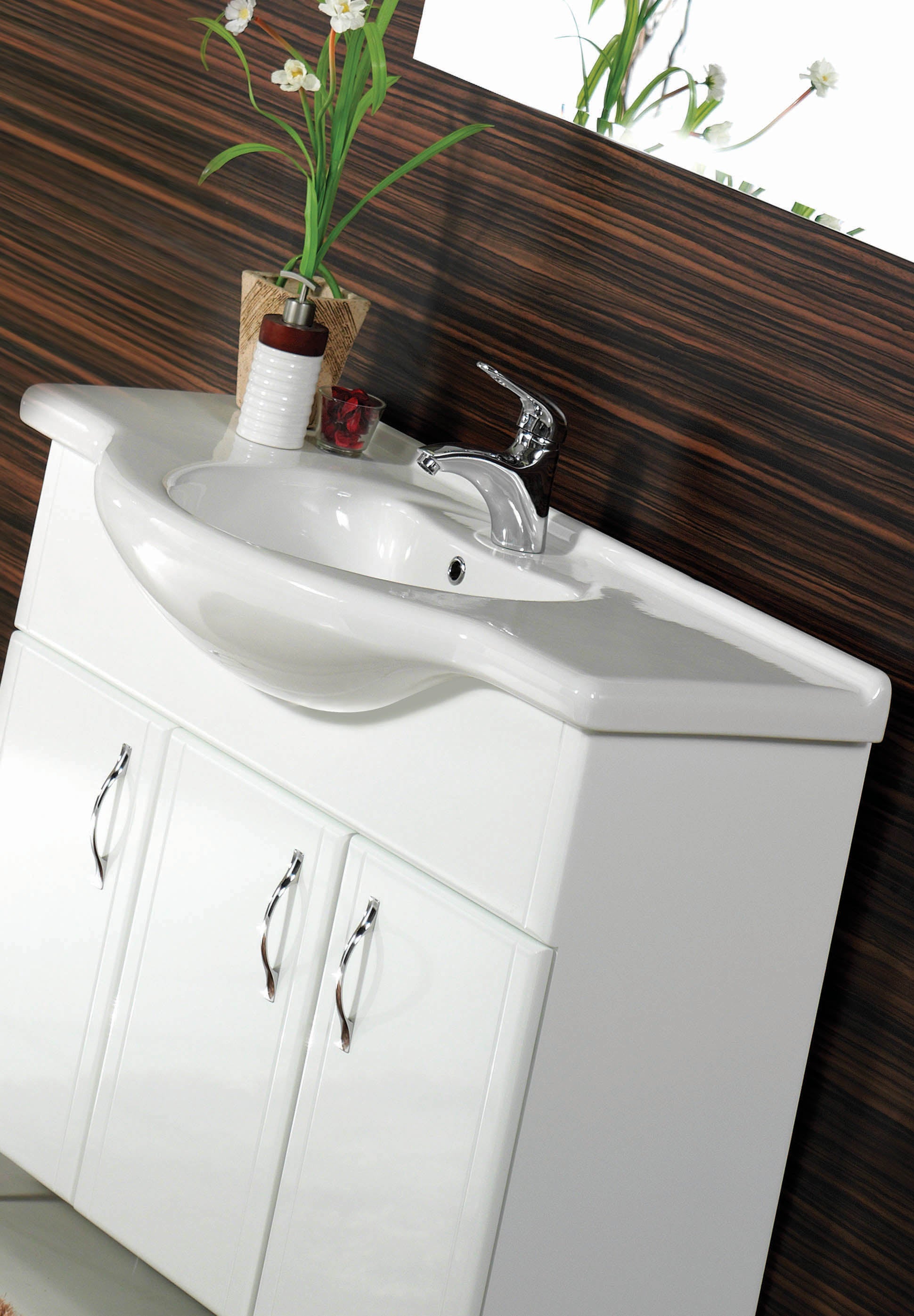 Мебелна мивка Nil 85х50 см. бяла с отвор за смесител, мебелен комплект за баня KERANOVA, производство Турция