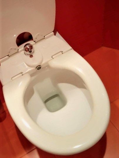 Дъска биде с вграден смесител и връзка за топла/студена вода – онлайн магазин за обзавеждане за бани KERANOVA