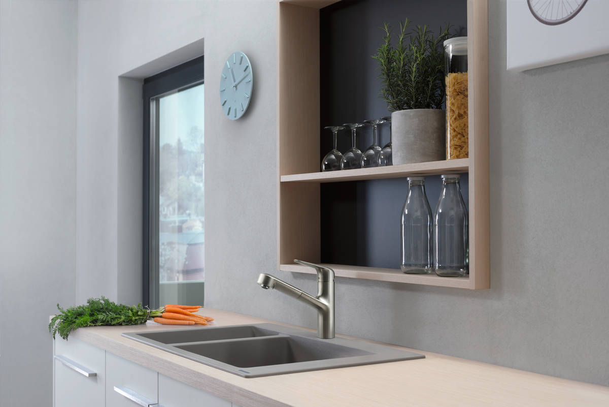 Кухненски смесител Focus M42 HansGrohe луксозен изтеглящ се смесител хром 71814000 за онлайн магазин KERANOVA