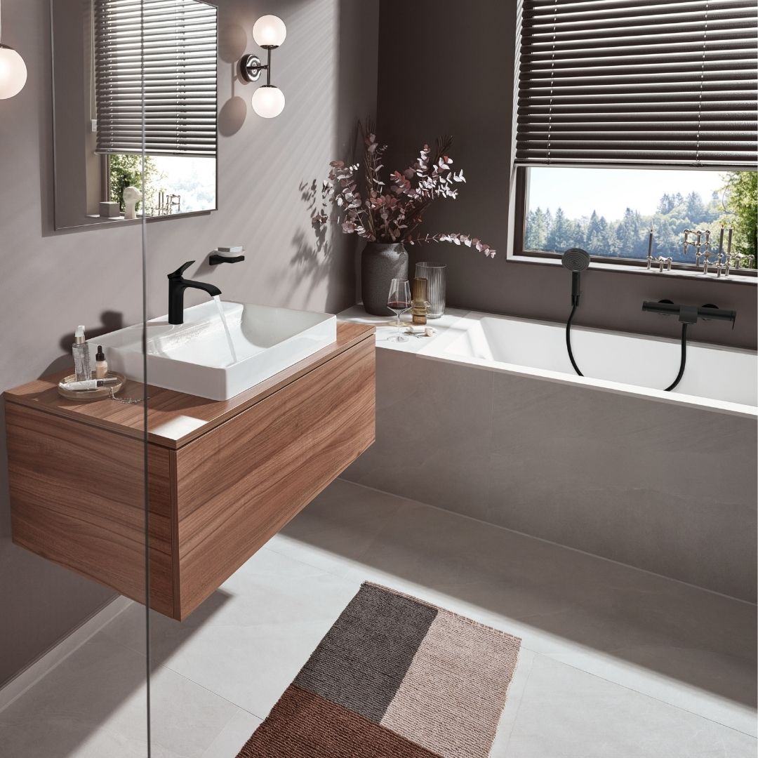 Hansgrohe Vivenis 110 за мивка - черен мат в модерна баня, смесител за мивка FinishPlus matt black в KERANOVA онлайн магазин