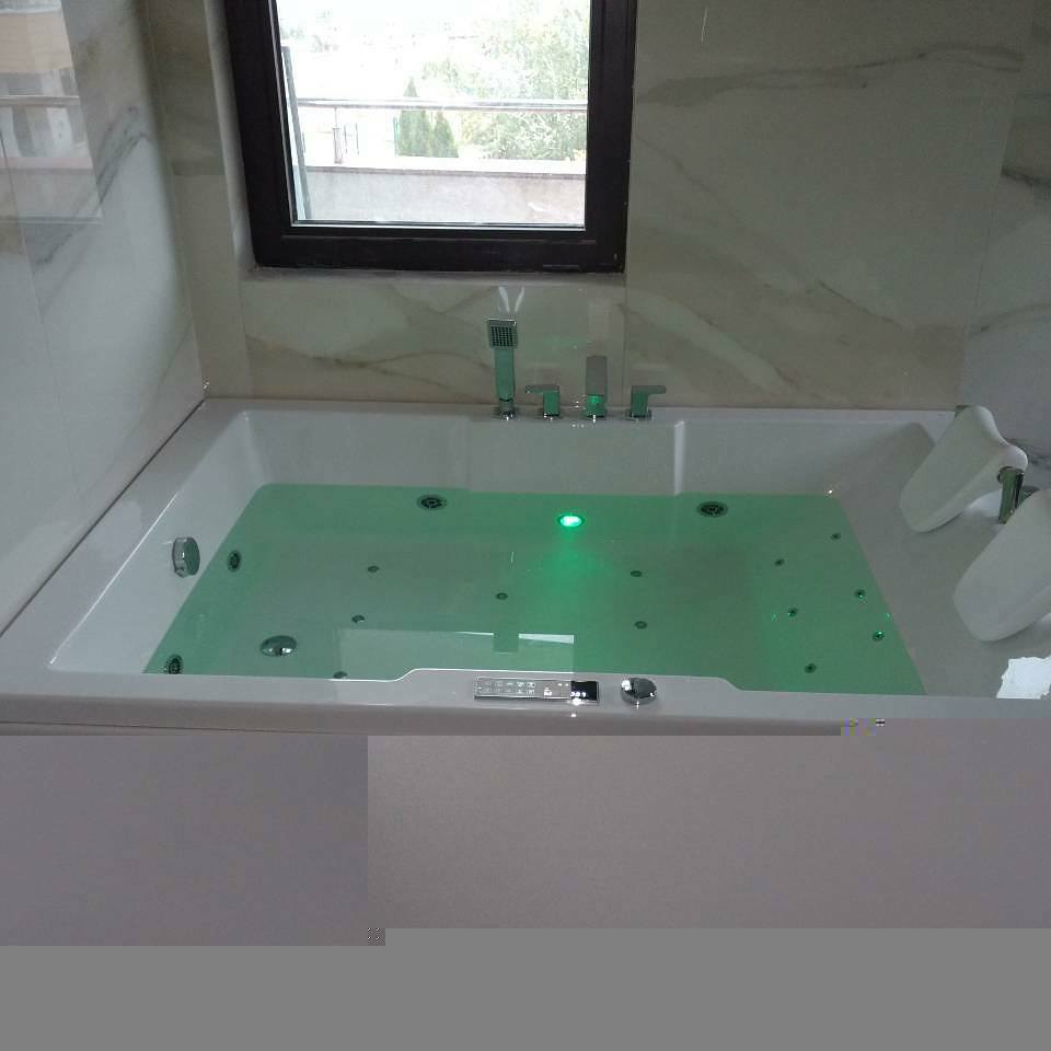 Хидромасажна вана Atina 180x120 см. в бяла баня с LED осветление и тясни бордове - онлайн магазин KERANOVA