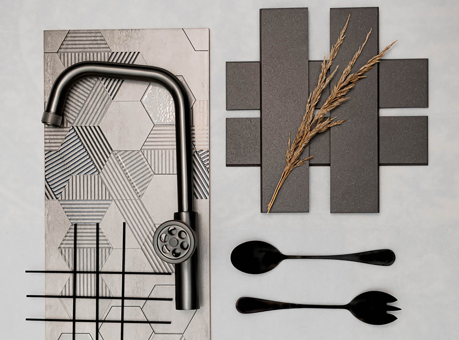 Кухненски смесител Muro Graphite - Laveo в графитен цвят, едноръкохватков кухненски смучител с аератор, стилно обзавеждане KERANOVA