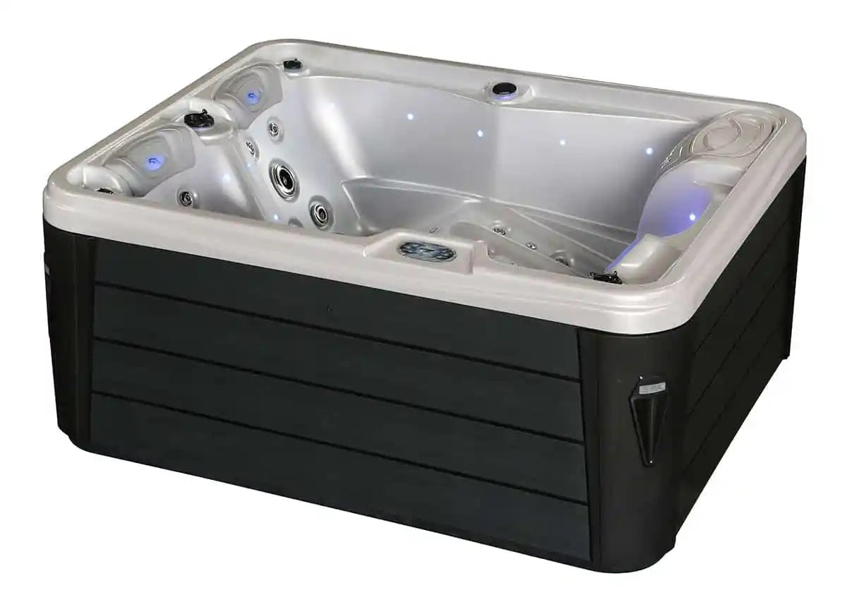 Alt Tag: Fraser River 210x170 см. компактно джакузи за 3 човека с 28 неръждаеми дюзи, стилен спа дизайн за баня - KERANOVA онлайн магазин