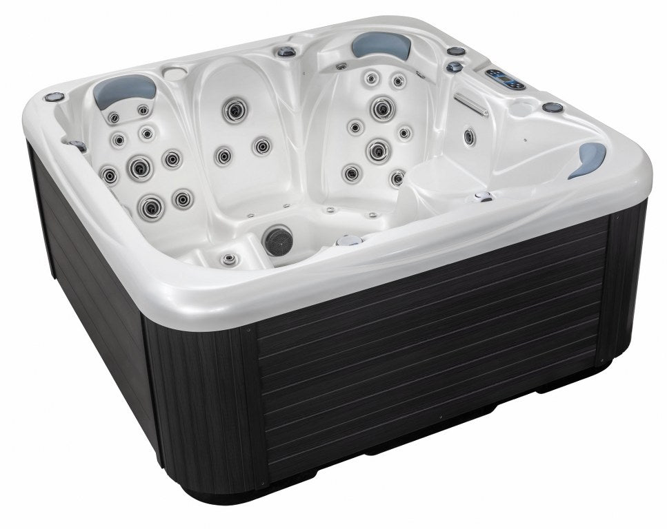 Джакузи Design HC 1 200x200 см. луксозно градинско джакузи с множество джетове и ергономични седалки - онлайн магазин KERANOVA