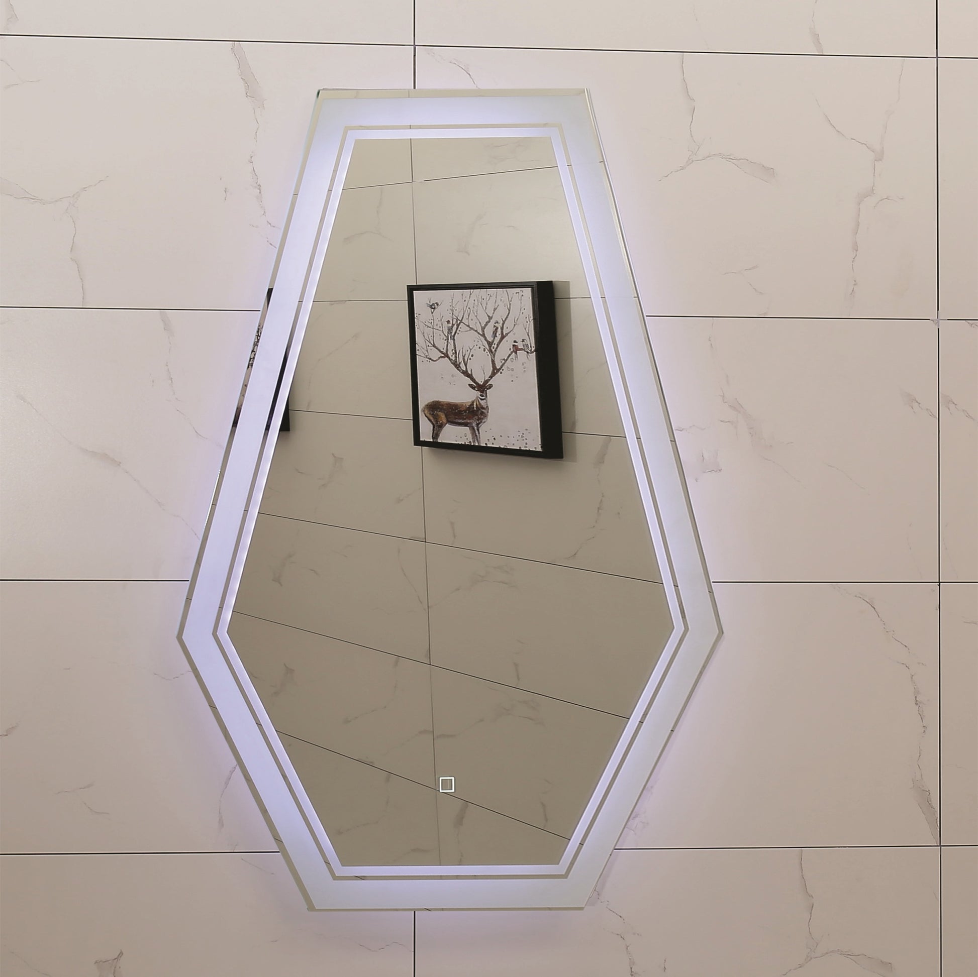 Мебел за баня Simon 60 см. огледало с LED осветление 60x90 см. за баня от ПВЦ в онлайн магазин за обзавеждане KERANOVA