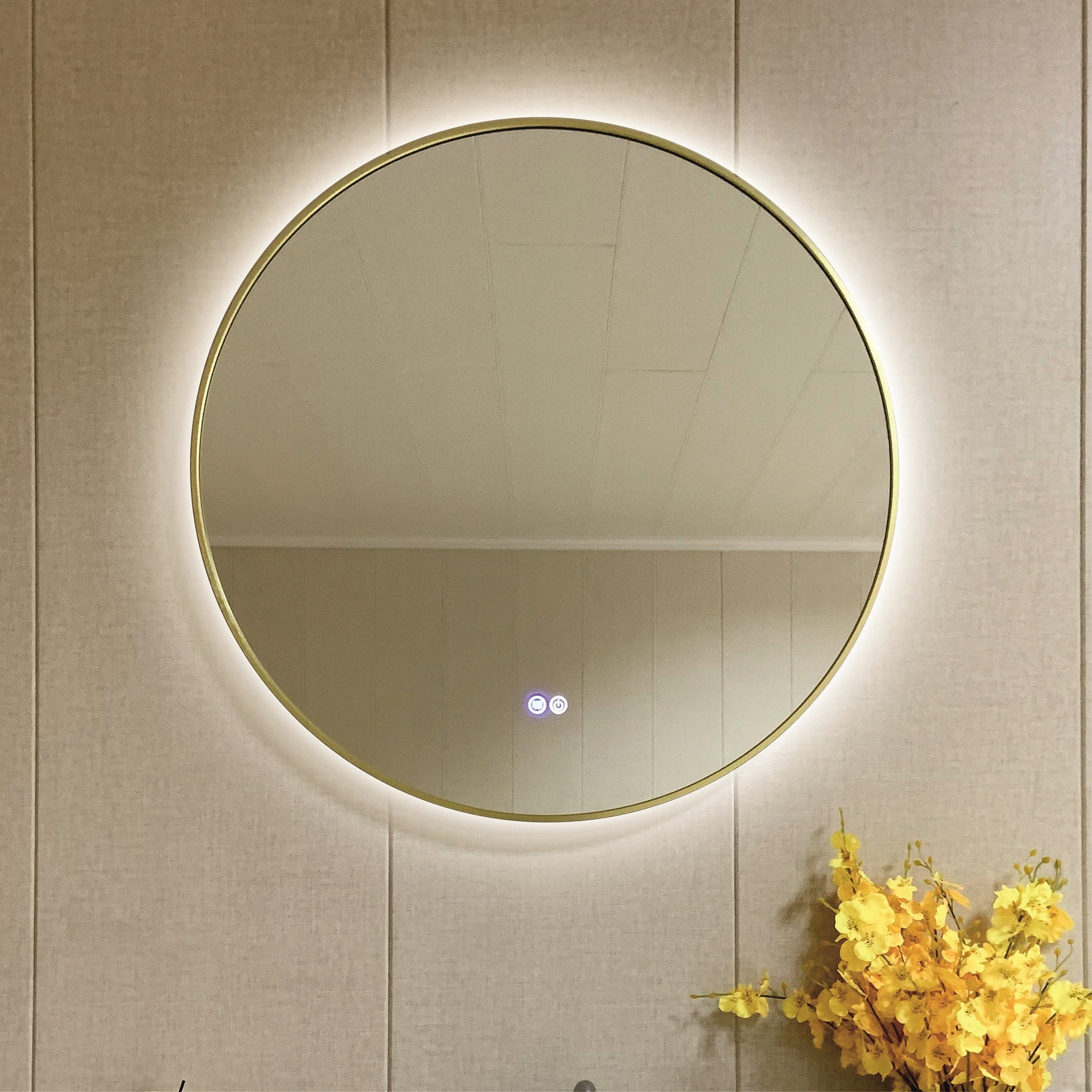 Огледало с осветление 1855/80 Brush Light Gold Ф80 см. кръгло LED огледало с драскано златна рамка, touch управление и антифог, KERANOVA