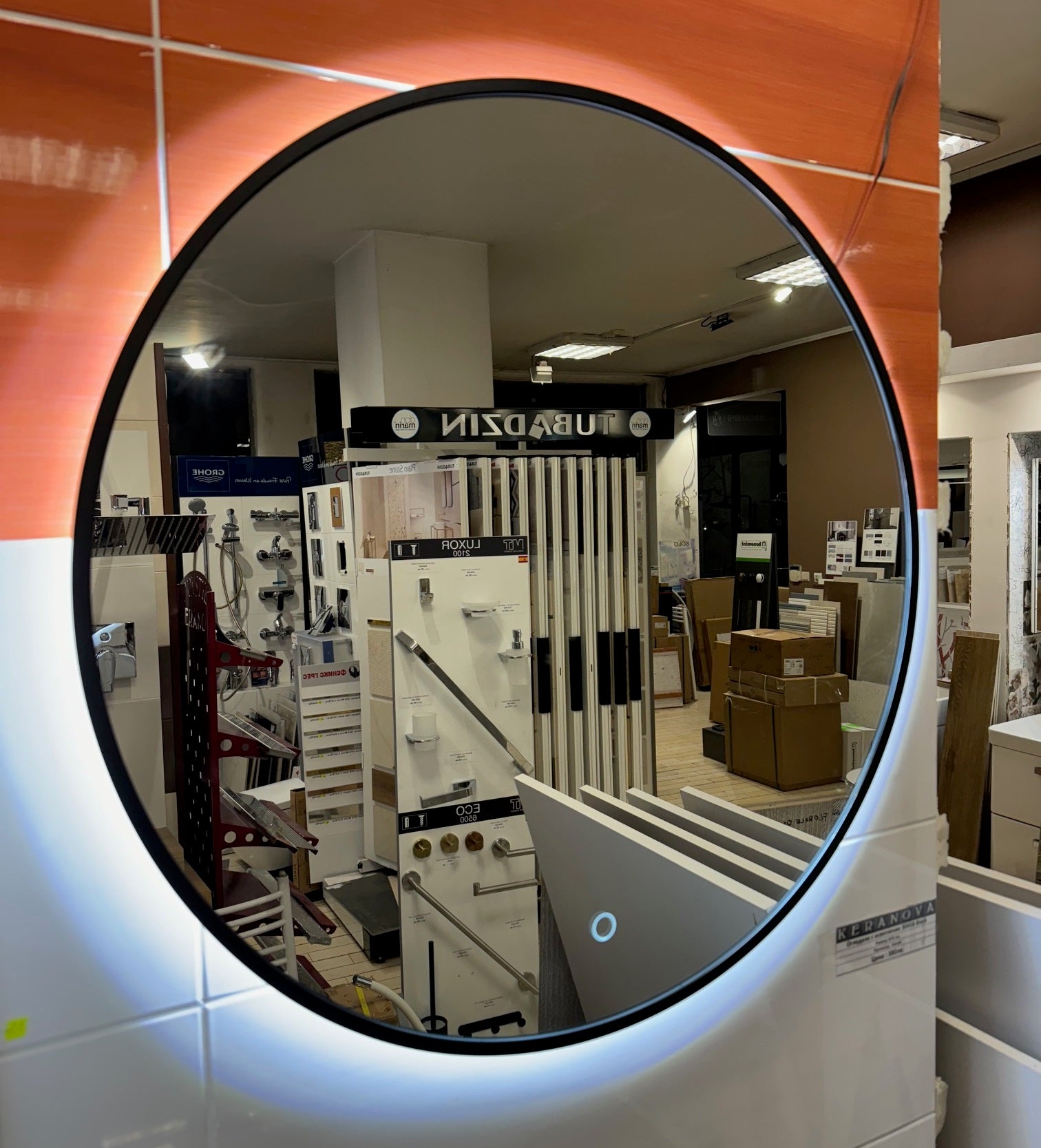 Огледало с осветление 3045 Black Ф60 см. – кръгло баня огледало с черна алуминиева рамка, LED осветление, touch управление, антифог, онлайн магазин KERANOVA