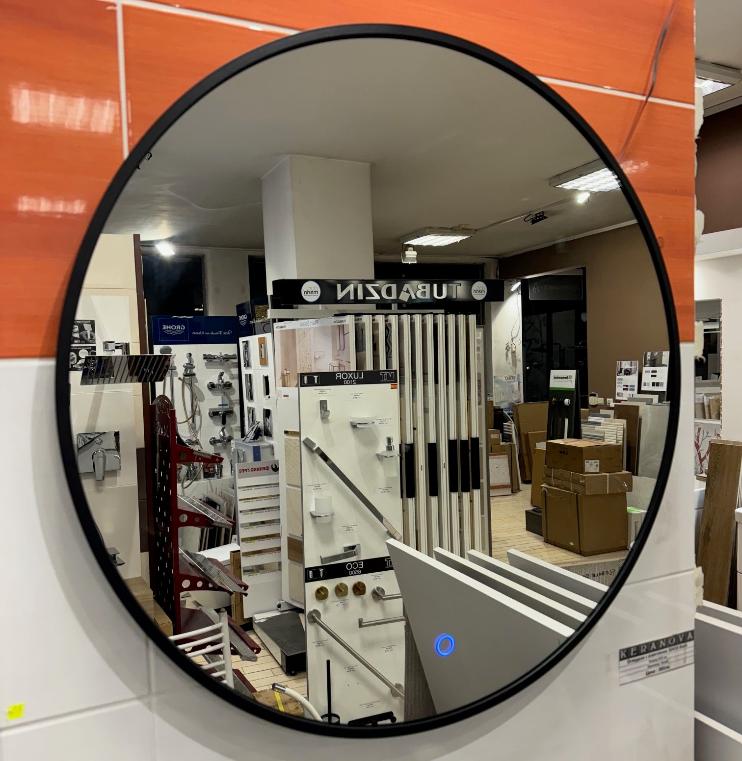 Огледало с осветление 3045 Black Ф60 см. - кръгло черно LED огледало за баня с touch и антифог, онлайн магазин KERANOVA