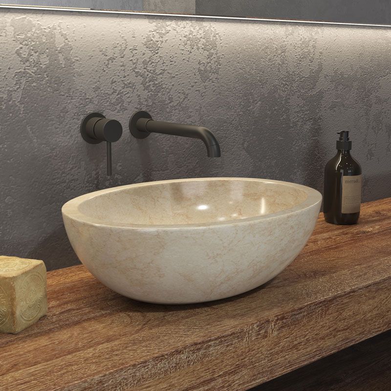 Каменна мивка Leonor SOP Smooth Cream Ф45 см. на дървен плот в модерен банен интериор - KERANOVA продукт