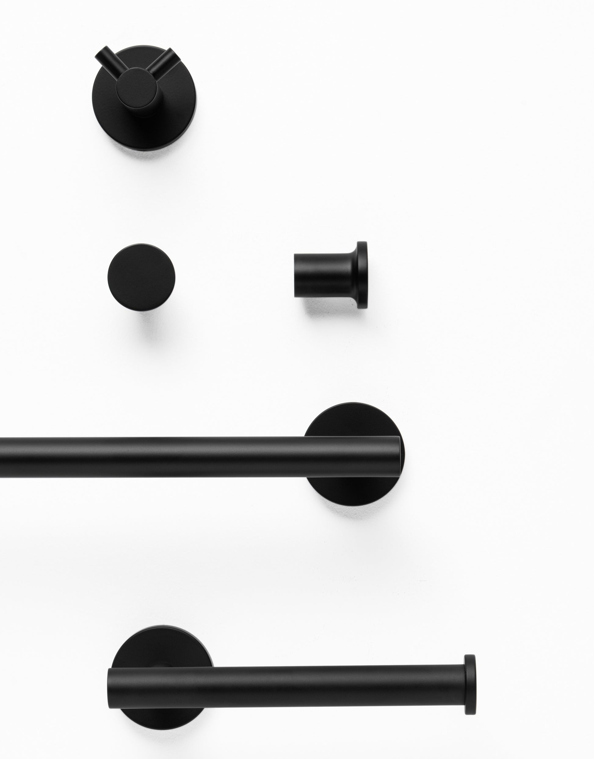 Серия NEO - Matt Black матов черен комплект аксесоари за баня (ха... - онлайн магазин KERANOVA