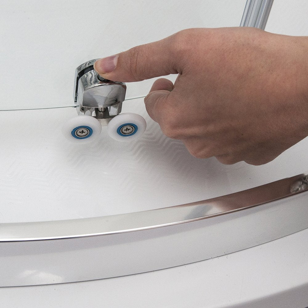 Овална душ кабина с плъзгане GO PRO 90x90 см. - детайл на двойни ролки с easy clean система и алуминиев профил, онлайн магазин KERANOVA