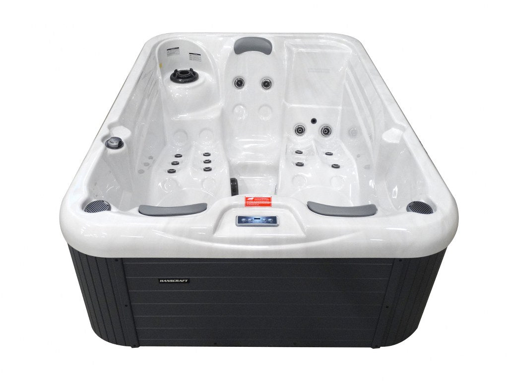 Plug and Play 4 216x160 см. бяла градинска джакузи вана с множество джетове и ергономични седалки – KERANOVA онлайн магазин