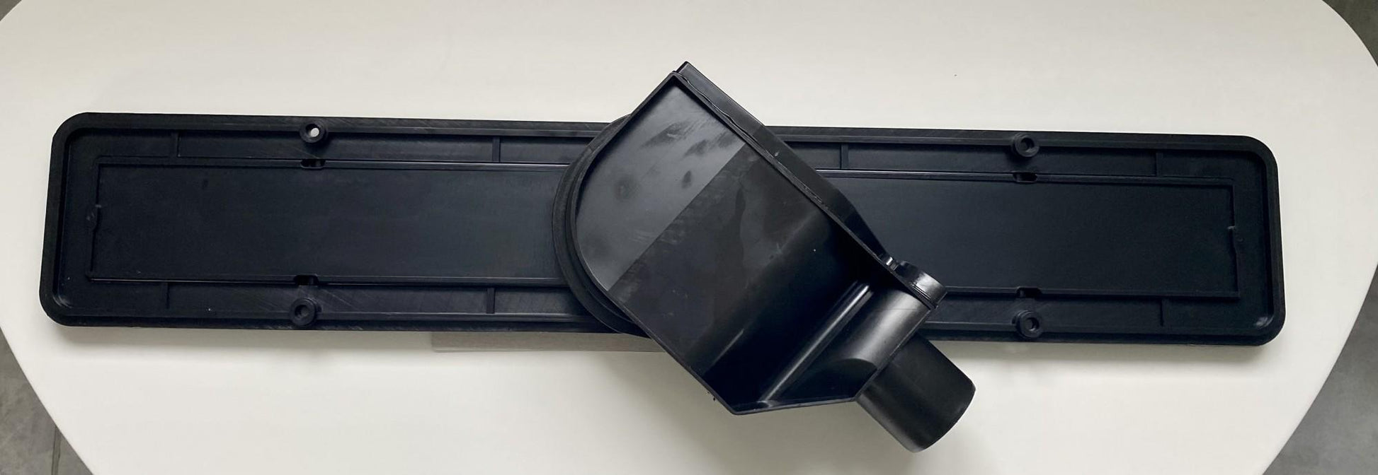 Confluo Primo Compact Line - черен мат - Pestan линеен 2в1 сифон с неръждаема решетка, дизайнерски за баня, KERANOVA онлайн магазин