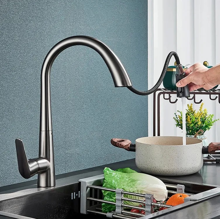 Кухненски смесител Ross Brush Nickel Inox с изтеглящ накрайник, сатенирано PVD покритие – онлайн магазин за обзавеждане за бани KERANOVA