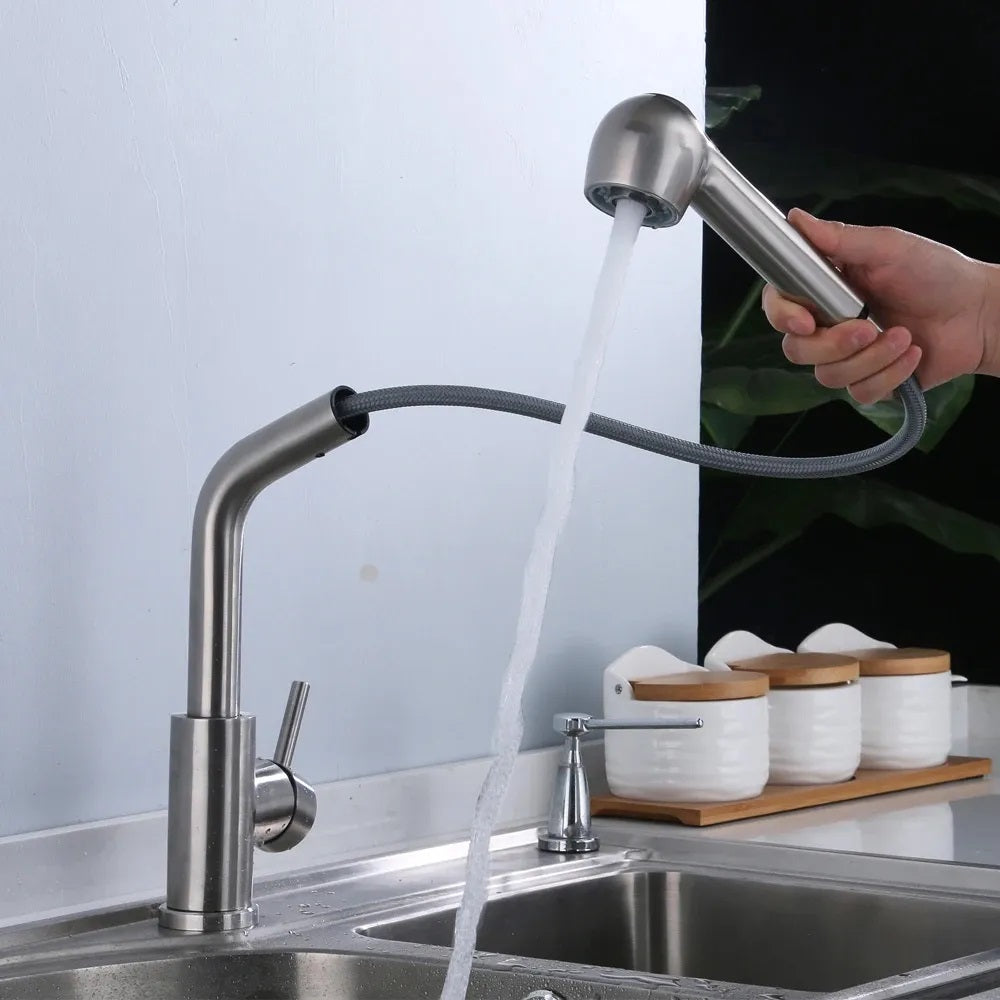 Кухненски смесител Troy Brush Steel - едноръкохватков смесител с изтеглящ накрайник, сатенирано PVD покритие, онлайн магазин KERANOVA