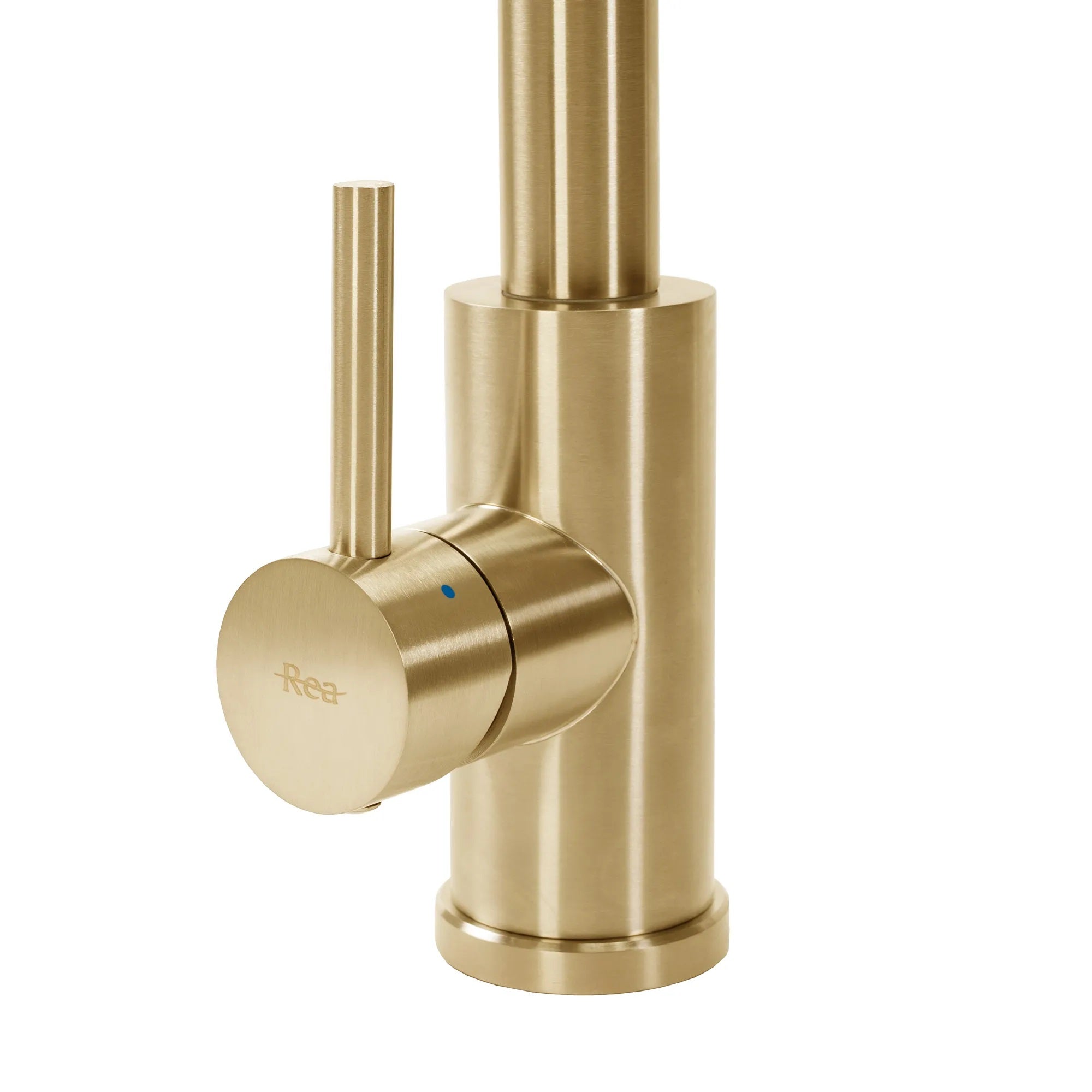 Кухненски смесител Troy Brush Gold - детайл на дръжката и цилиндричен корпус, изтеглящ накрайник, драскано злато, онлайн магазин KERANOVA