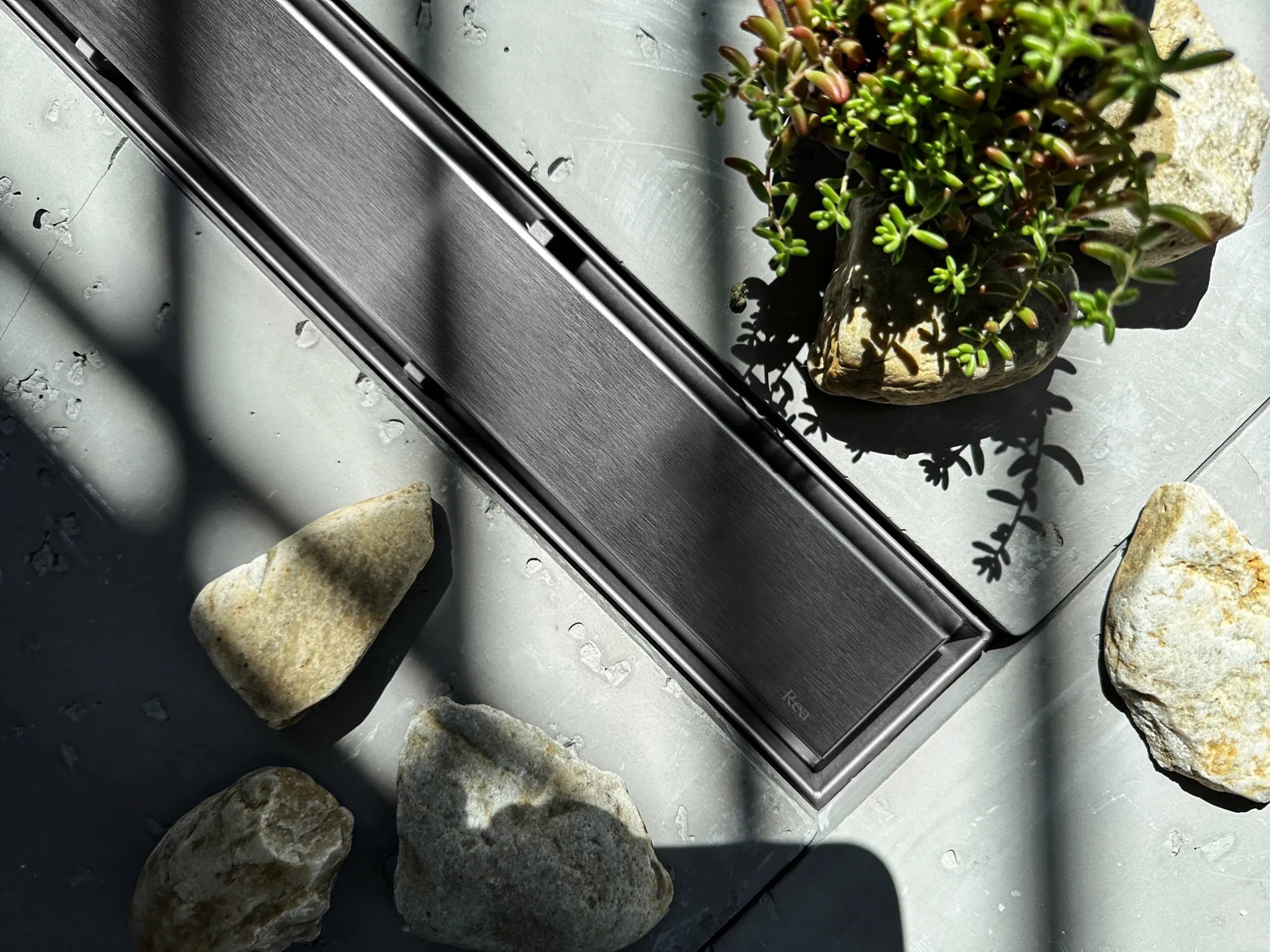 Neox Pro за плочка или плътна решетка 50,60,70,80,90 и 100 см. - линеен сифон Rea Neox Pro Nickel Brush в онлайн магазин KERANOVA