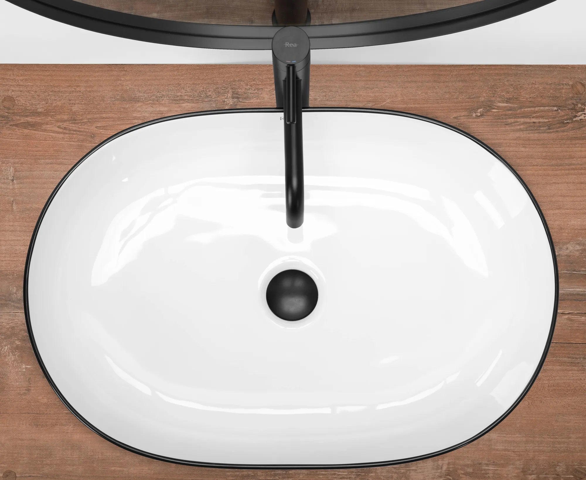 Умивалник за плот Cleo White Black Edge 60х41 см. - бял порцеланов умивалник с черен кант, монтаж върху плот, онлайн магазин за обзавеждане за бани KERANOVA