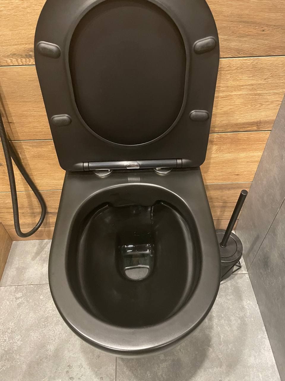 Kомплект Carlo Rimless Black Matt и GROHE Even Black — окачена матова черна Rimless тоалетна Carlo Mini с ултратънка дюропласт седалка, KERANOVA