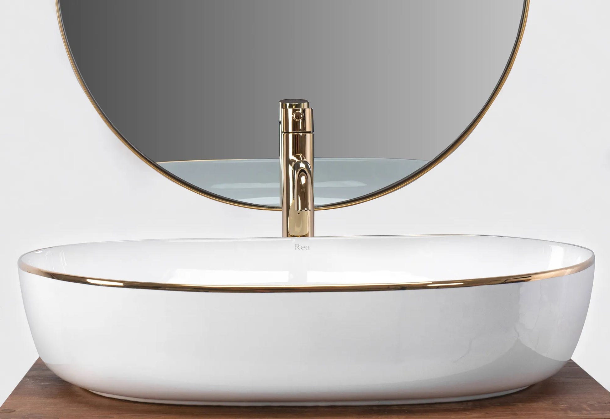 Умивалник за плот REA CLEO WHITE GOLD EDGE - тънка снежнобяла порцеланова мивка със златен кант, монтаж върху плот, KERANOVA онлайн магазин
