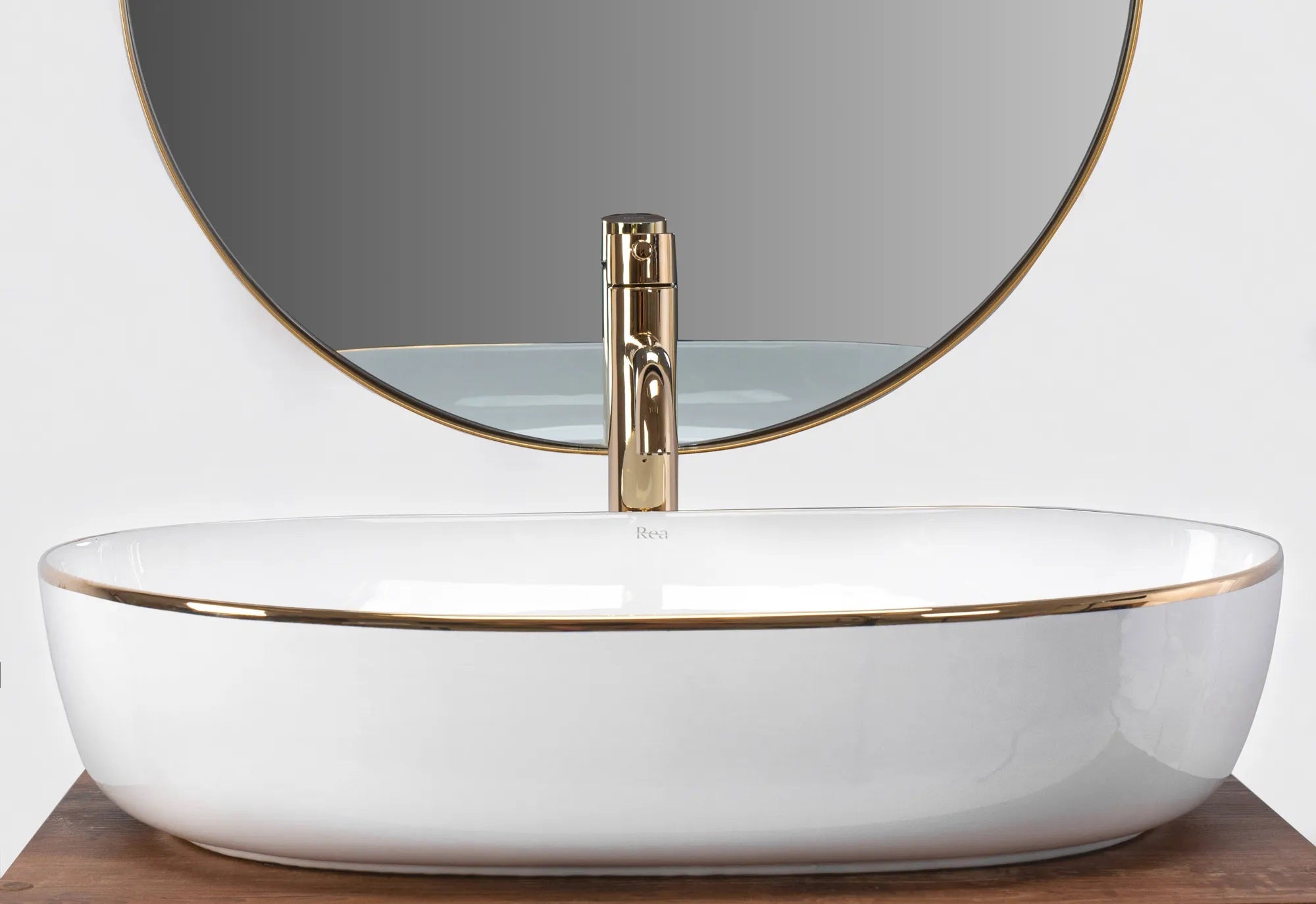 Умивалник за плот REA CLEO WHITE GOLD EDGE - тънка снежнобяла порцеланова мивка със златен кант, монтаж върху плот, KERANOVA онлайн магазин