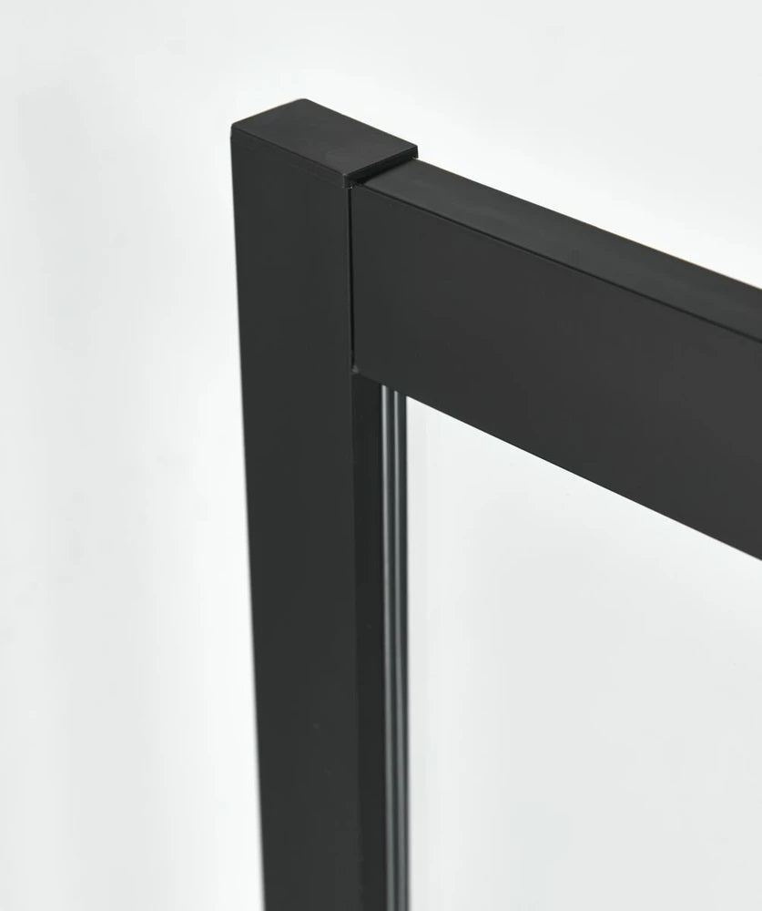Кабина Elite Black Series - 80x120 см. детайл черна алуминиева рамка и закалено стъкло за онлайн магазин KERANOVA