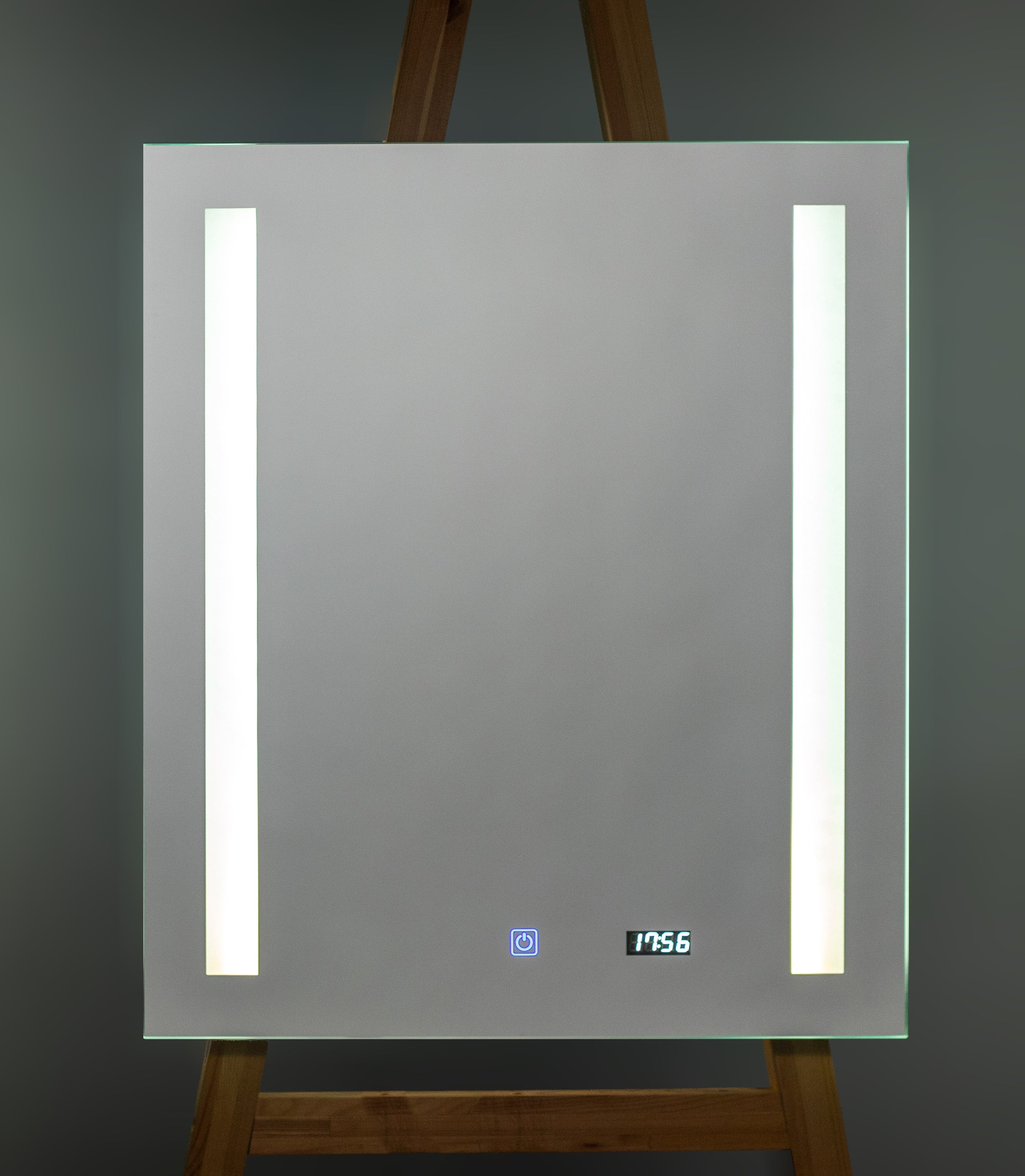 Огледало с осветление 60х70 см. LED баня със сензорно включване, часовник и нагревател против замъгляване – онлайн магазин KERANOVA