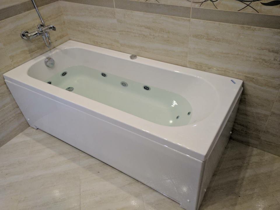 Хидромасажна вана Smaragd 150x70 от серия Смарагд с тесни бордове, PMMA/ABS/PMMA конструкция, онлайн магазин KERANOVA