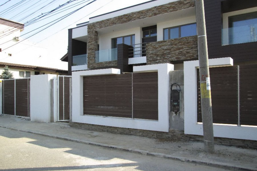 WPC елементи за огради, парапети, беседки и перголи - тъмно кафяви композитни панели за модерна ограда от онлайн магазин за обзавеждане за бани KERANOVA