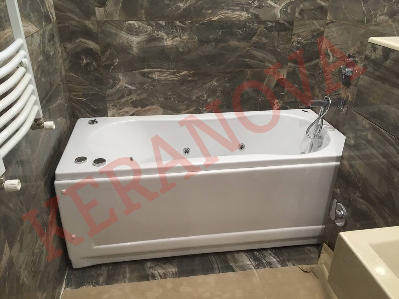 Amarilis 150х70, 160х70 и 170х70 см. снежнобяла хидромасажна вана Bio-Jet от акрил, с австрийски джетове Kohler - KERANOVA онлайн магазин