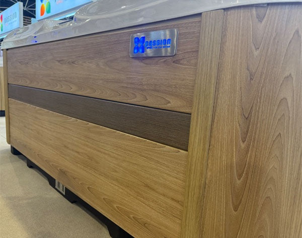 The Aurora 234x234 см. - външно хидромасажно спа Eden Spas с дървоподобна облицовка, KERANOVA онлайн магазин за бани