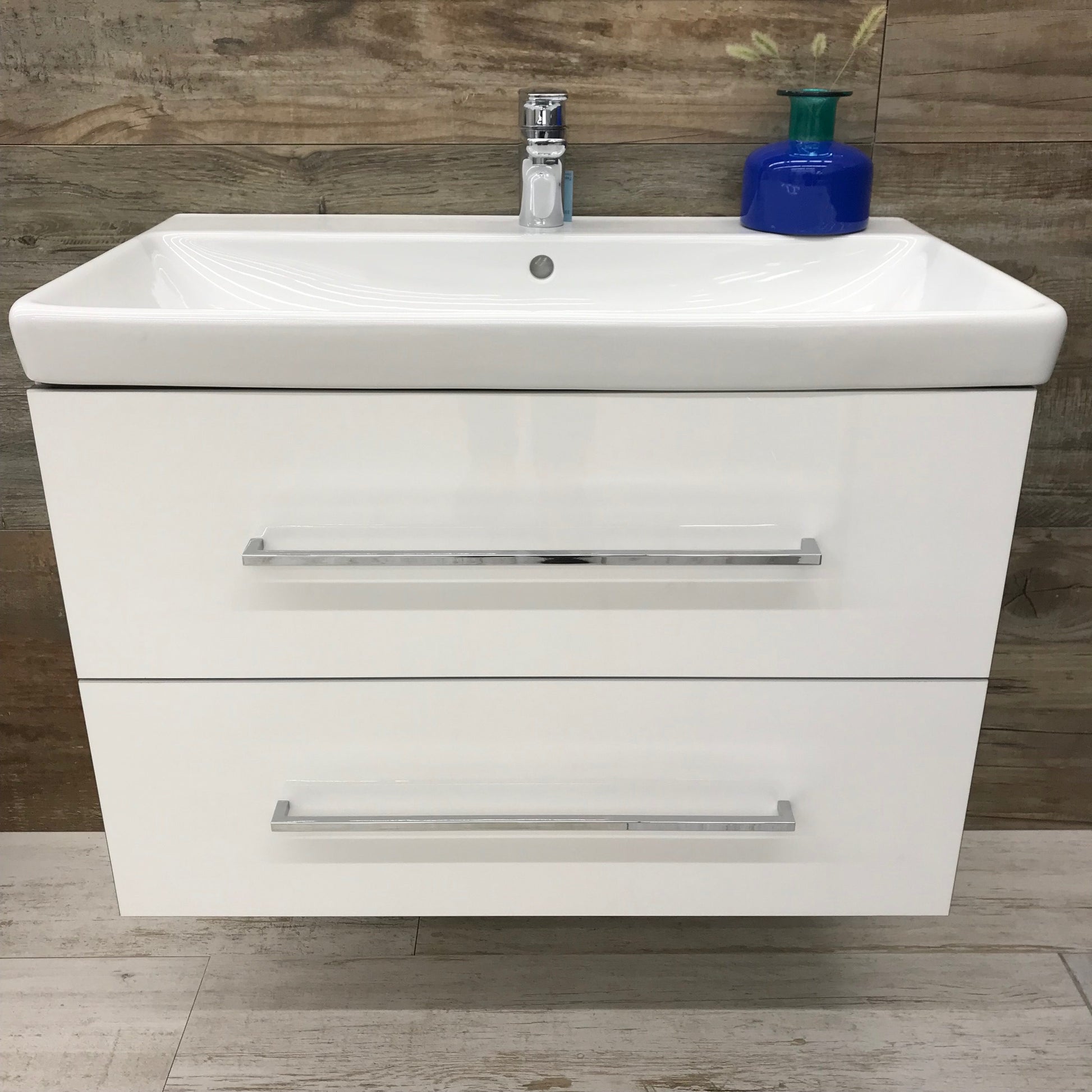 шкаф с мивка Avento 65 White - Villeroy & Boch бял гланц, две чекмеджета с soft close, мебелна мивка 65x47 см, онлайн магазин KERANOVA