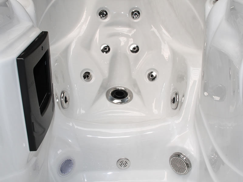 Bliss 225x100 см. бяла компактна хидромасажна вана за двама с джетове и подлакътници - онлайн магазин за обзавеждане за бани KERANOVA