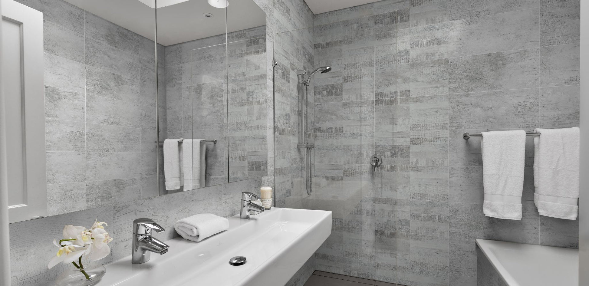 Баня Dakar 30x60 - Keros Ceramica: съвременни гранитогрес плочки с дървесен декор за под и стена в онлайн магазин KERANOVA