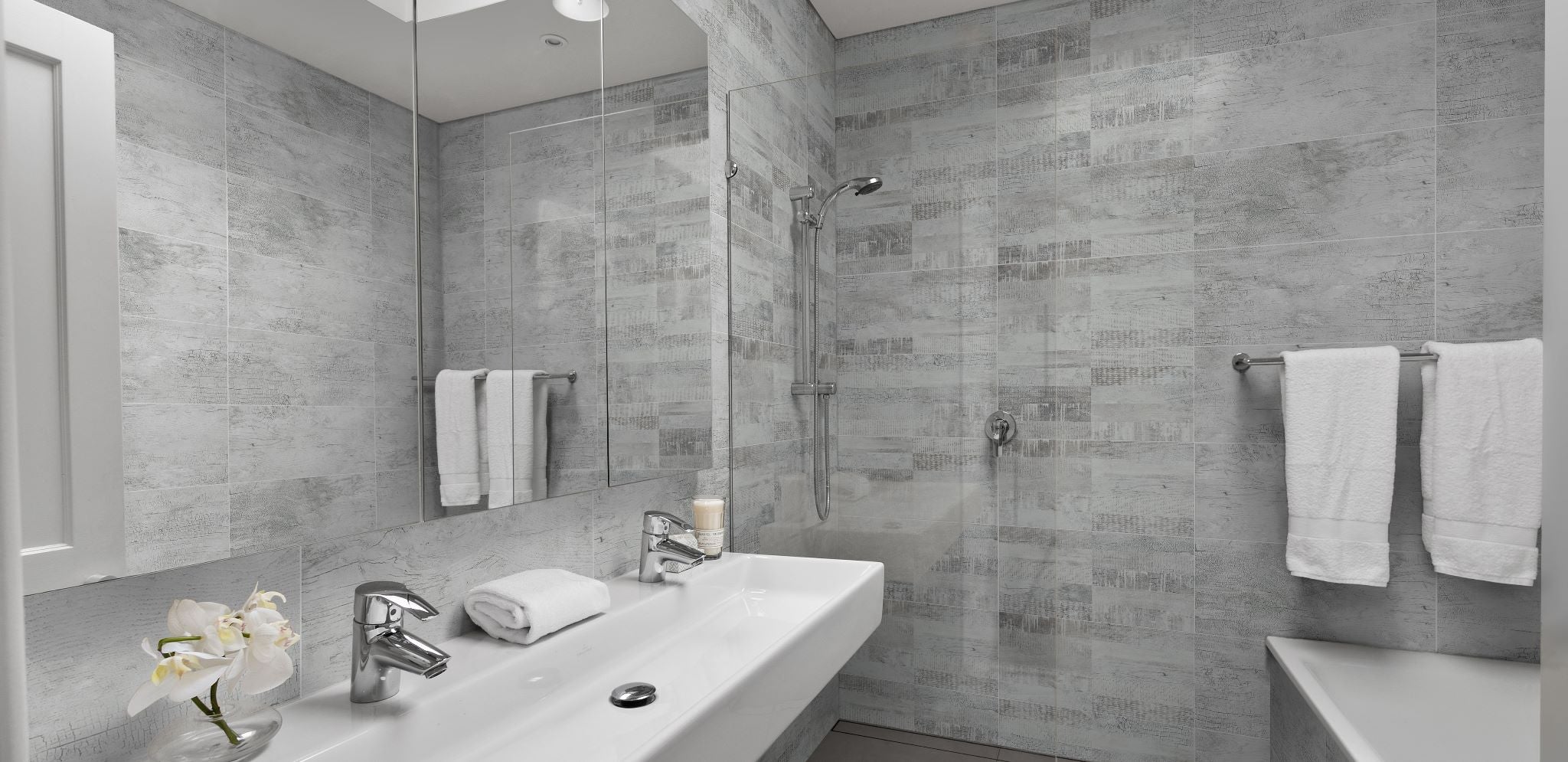 Баня Dakar 30x60 - Keros Ceramica: съвременни гранитогрес плочки с дървесен декор за под и стена в онлайн магазин KERANOVA