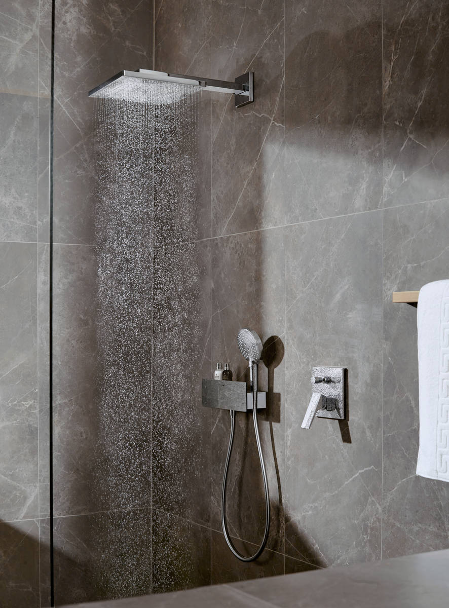 Hansgrohe Raindance Metropol Set вграден душ с хромирана душ пита Raindance E 300 и ръчен душ Raindance Select S за онлайн магазин KERANOVA