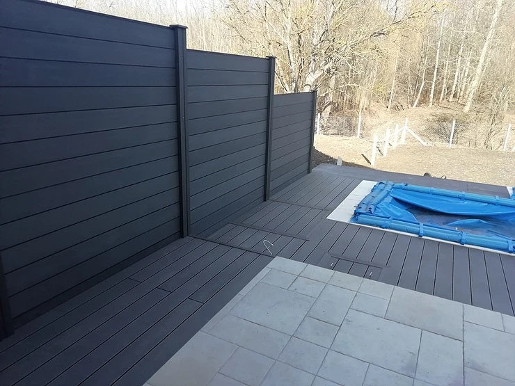 WPC елементи за огради, парапети, беседки и перголи - тъмно кафяви WPC панели за ограда и под около басейн, онлайн магазин KERANOVA