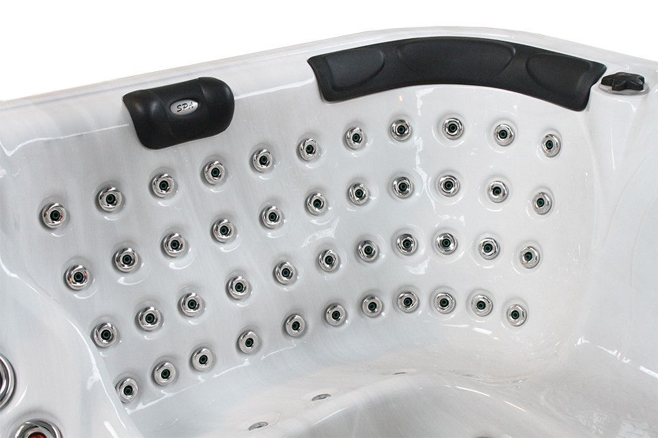 Felicity Mighty Wave 213x213 см. хидромасажна вана с множество дюзи, 4 седящи и 1 лежащо място - онлайн магазин KERANOVA