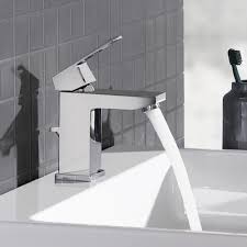 Grohe Eurocube промо пакет 2 в 1 едноръкохватков смесител за умивалник хром GROHE StarLight KERANOVA