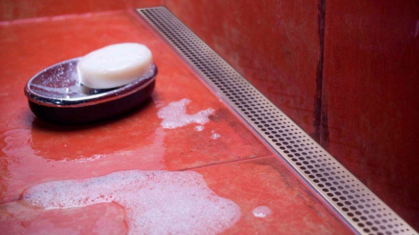 Линеен сифон кръгове - иноксовa решетка за отводняване на мокри помещения, лукс и комфорт от онлайн магазин за обзавеждане за бани KERANOVA