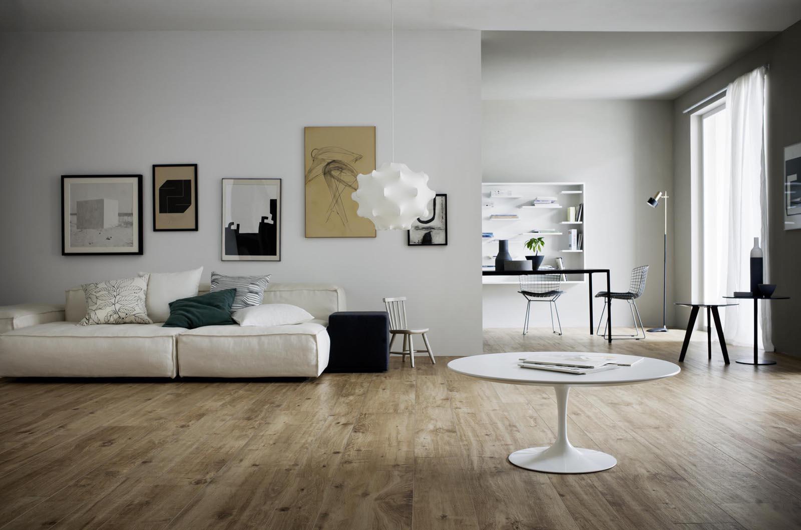 Серия Treverkhome 20x120 - Marazzi гранитогрес имитация на дърво в модерен дневен интериор, онлайн магазин за обзавеждане за бани KERANOVA